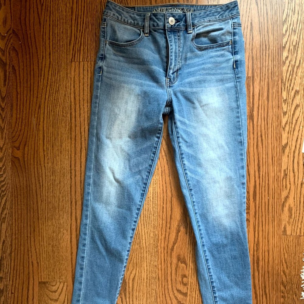 American Eagle High Rise Jegging